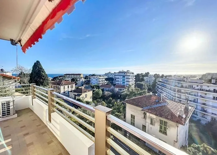 Spacieux Appartement A Nice 4 Chambres